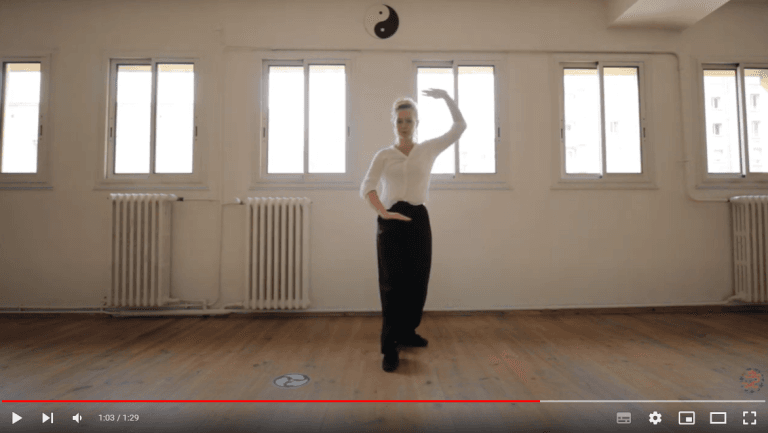 Espace adhérent : Le 1er mouvement du Qigong du moment est en ligne !