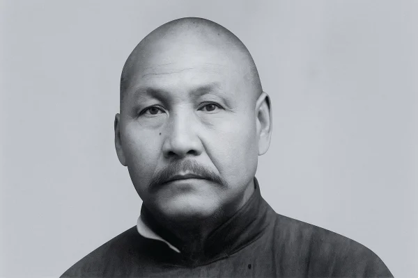 Les patriarches de notre lignée : Me Zhang Qinlin : « Le Maître de l&rsquo;interne »
